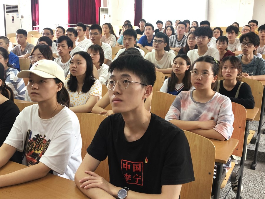 土木工程学院全体党员同志在线观看建党100周年大会2.jpg