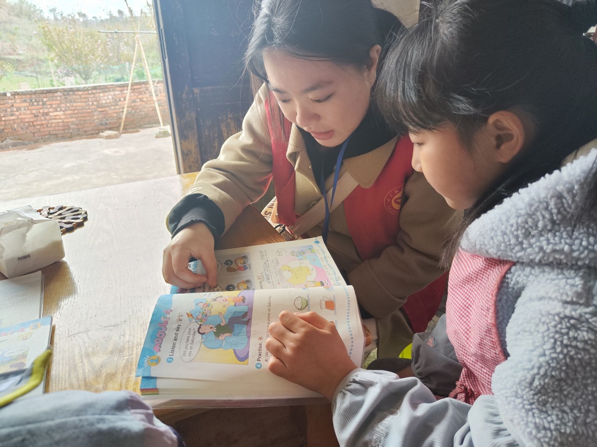土木工程学院“筑梦者’志愿服务队倾心支教 助力乡村教育振兴1.jpg