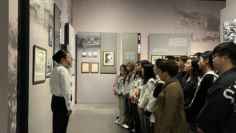 土木工程学院开展“弘扬江姐精神，传承红色文化’社会实践活动3.jpg