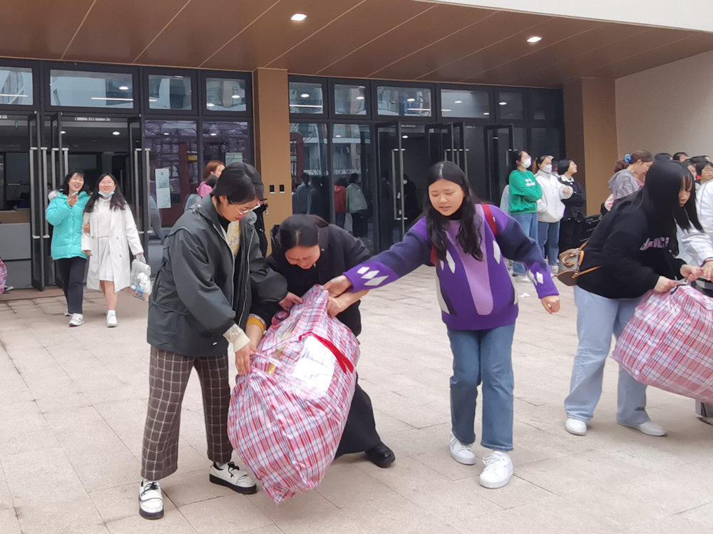 土木工程学院完成新校区搬迁工作5.png