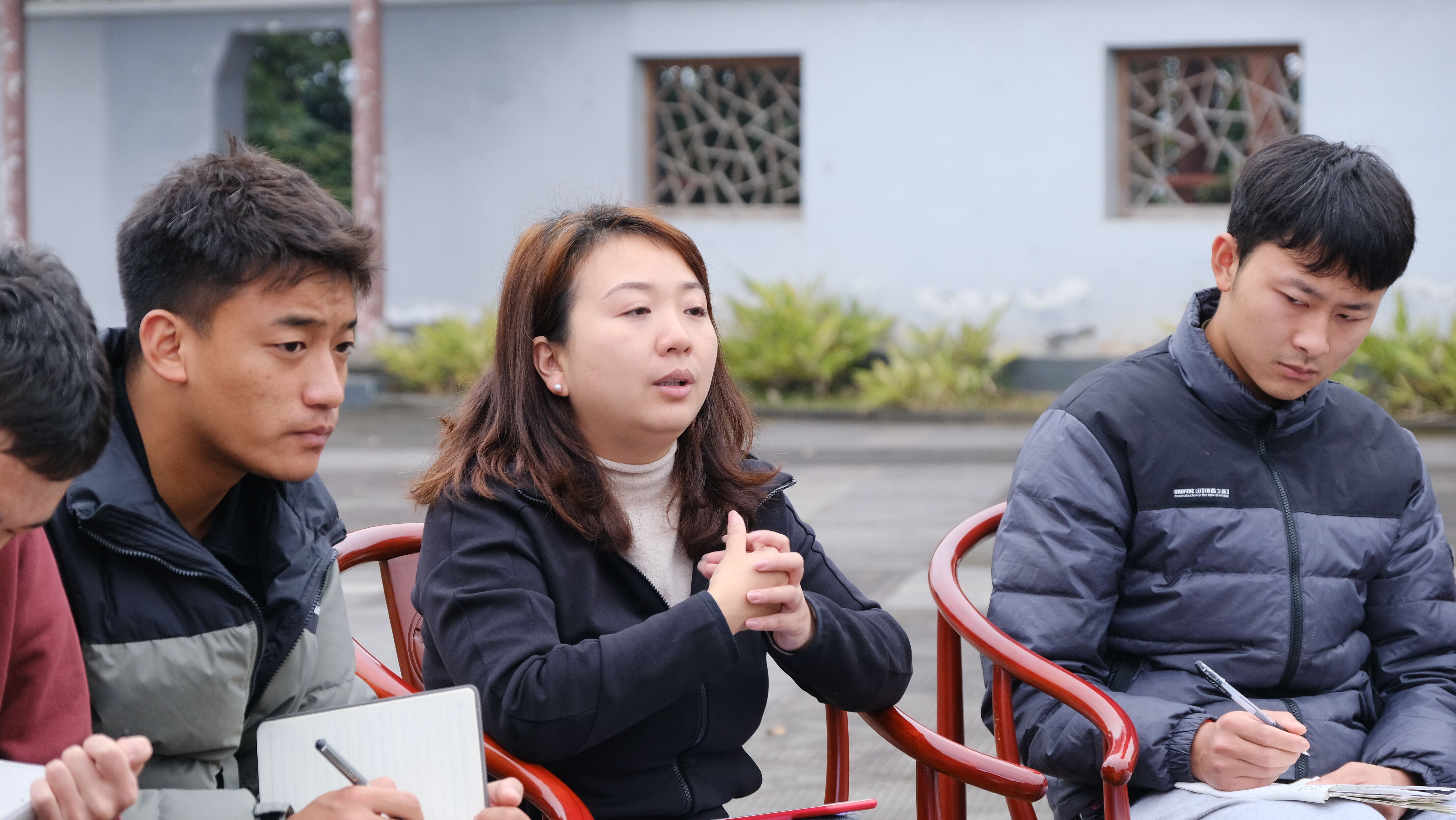 土木工程学院青年学生多渠道、全方位学习党的十九届六中全会6.jpg