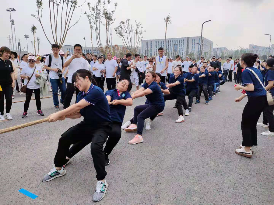 土木工程学院教工在校运动会中赛出风采3.png