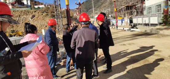 土木工程学院深度贫困定向委培班大学生“返家乡’实习助力乡村振兴2.jpg