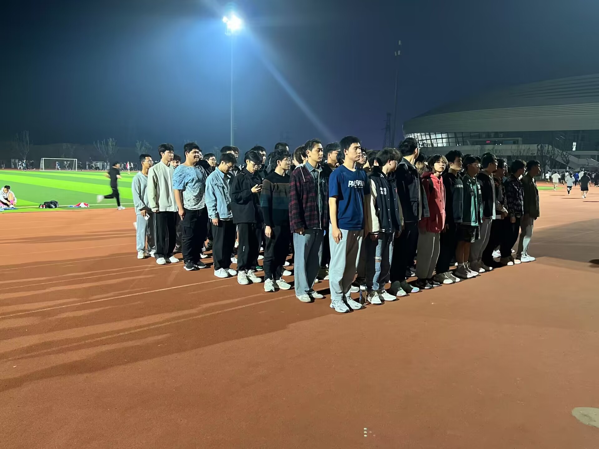 土木工程学院积极开展运动会方阵训练2.jpg