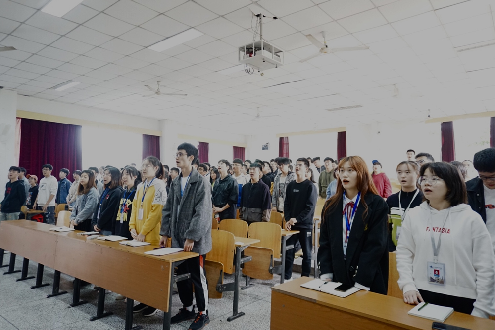 土木工程学院召开团委见面会暨优秀通讯员颁奖仪式2.png