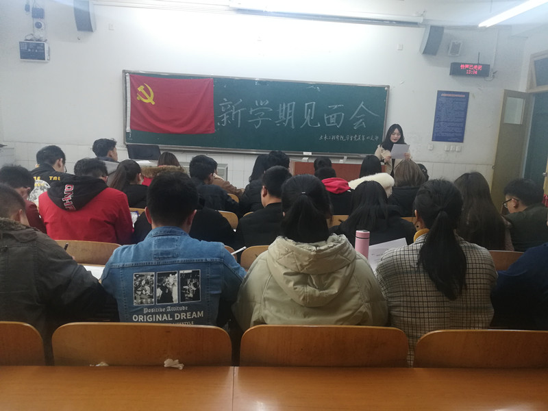 FE9E1344C26074930CAB8E13DB9E701A.jpg