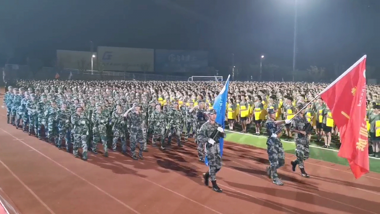 绿营情怀意正浓，土木学子铸军魂1.jpg