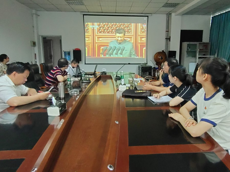土木工程学院师生热议习近平总书记“七一’重要讲话1.jpg