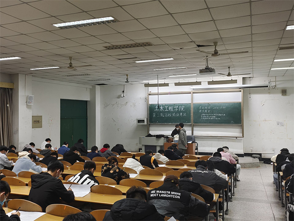 土木工程学院举办第三期团校培训4.jpg