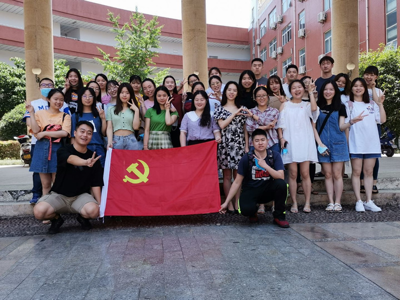 土木工程学院学生党员三支部召开党员发展大会暨党员转正大会照片一.jpg