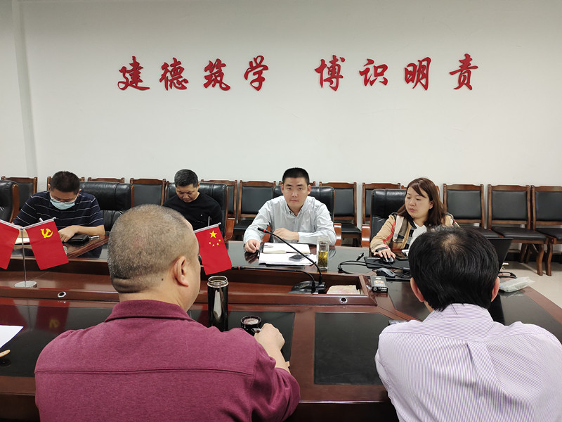 土木工程学院举办2022年学生工作论坛1.jpg