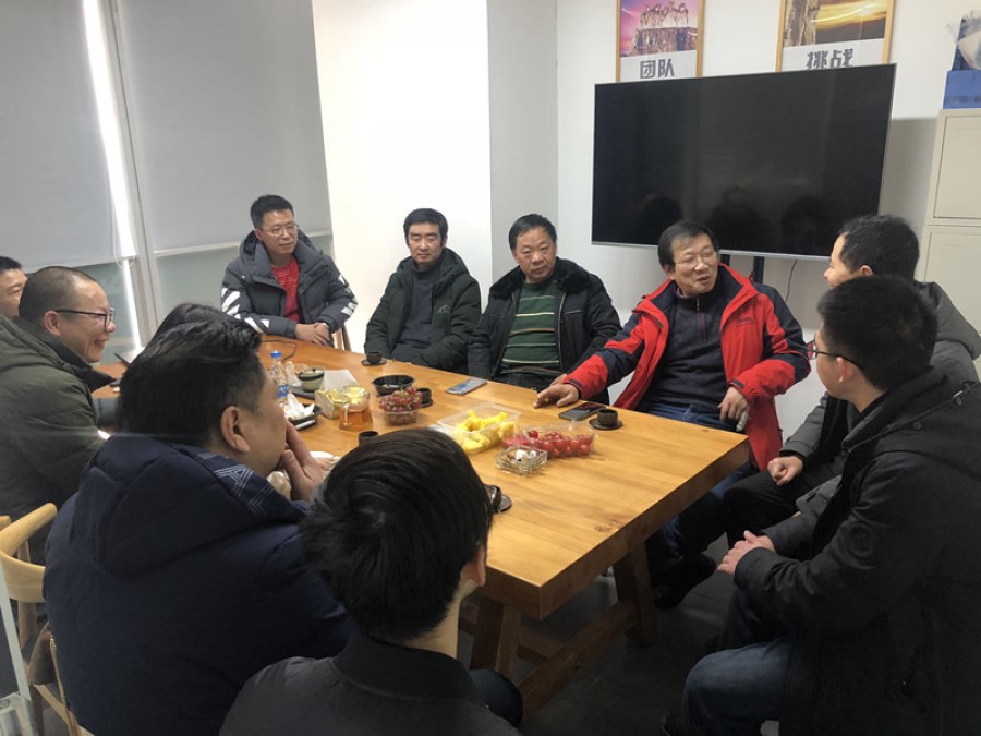 土木工程学院召开重庆校友座谈会暨重庆校友会筹备大会2.jpg